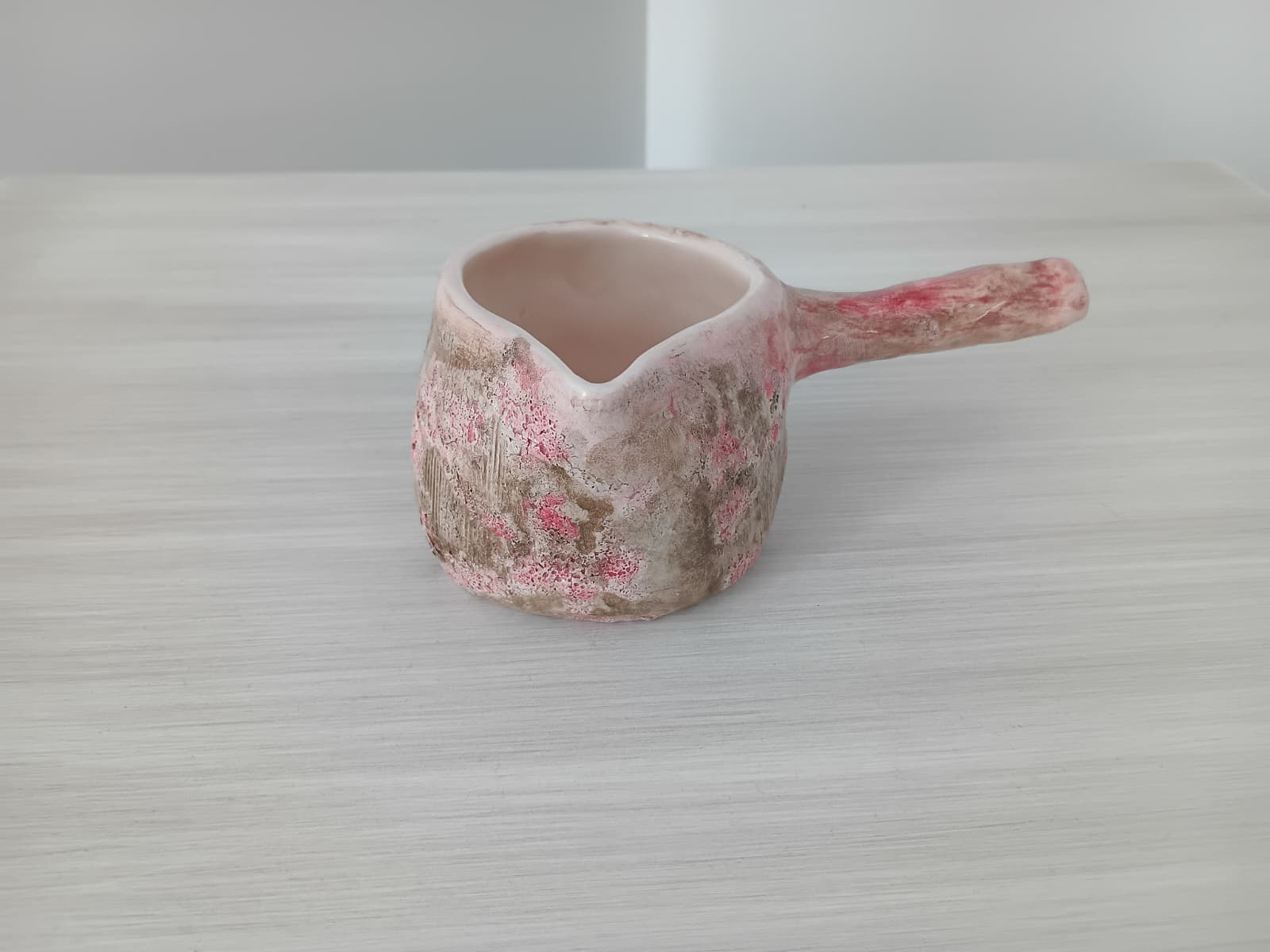 Antik Doku: Rustik Pembe Seramik Sütlük